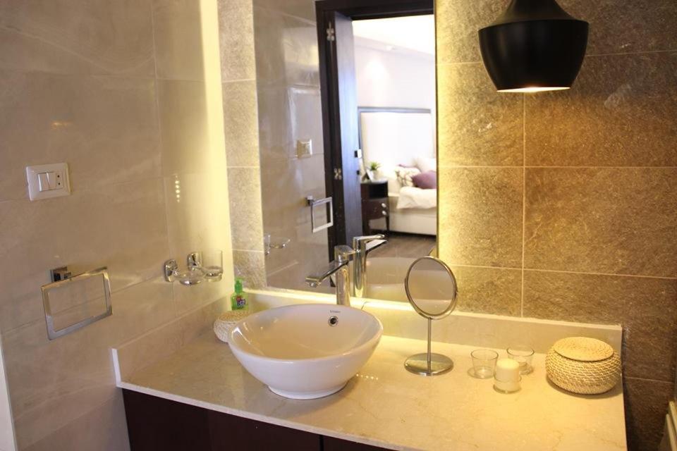 Porto Sokhna Pyramids Apartments Powered By Amer-Group Family Only 艾因苏赫纳 外观 照片