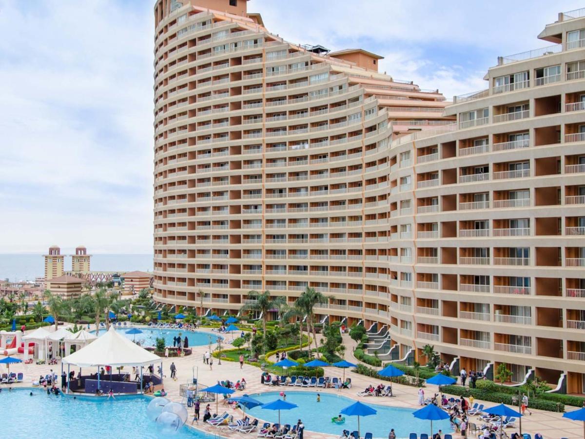 Porto Sokhna Pyramids Apartments Powered By Amer-Group Family Only 艾因苏赫纳 外观 照片