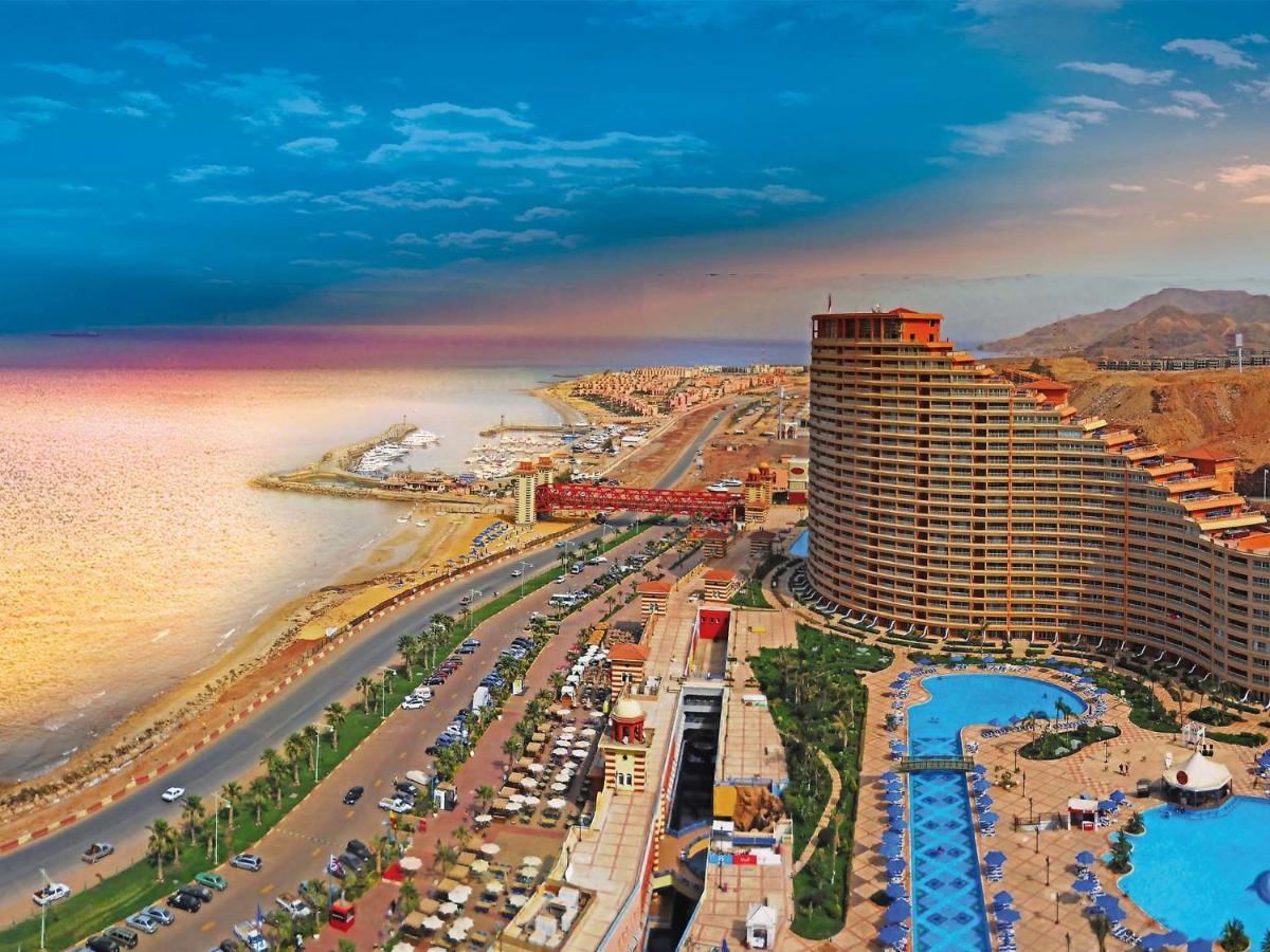 Porto Sokhna Pyramids Apartments Powered By Amer-Group Family Only 艾因苏赫纳 外观 照片