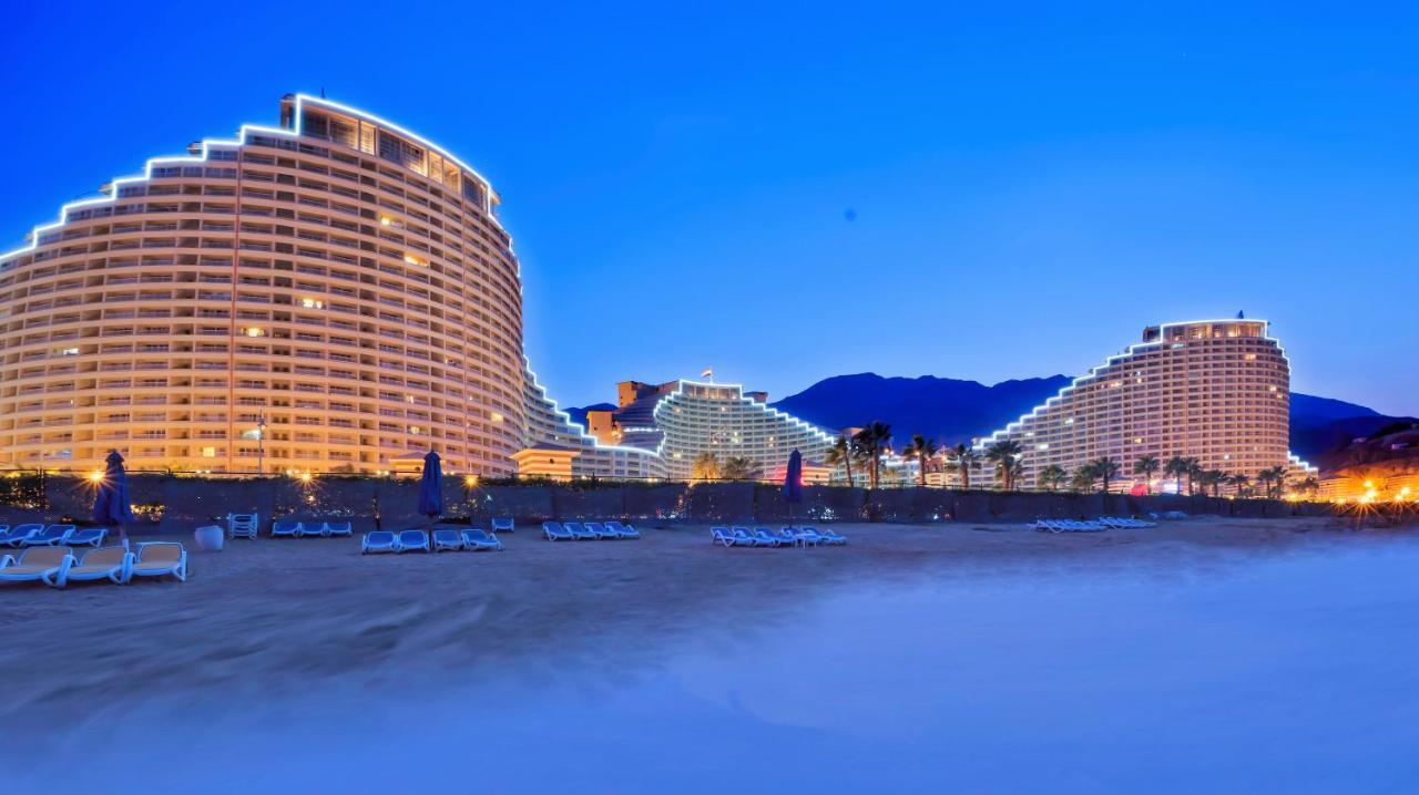 Porto Sokhna Pyramids Apartments Powered By Amer-Group Family Only 艾因苏赫纳 外观 照片